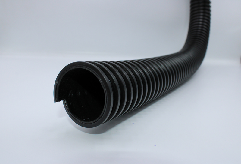 TOTAKU-HERAN-DUCT